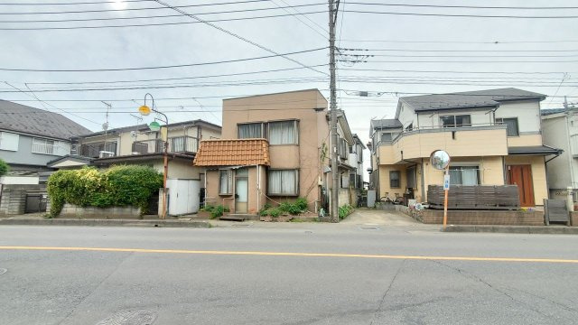 狭山市南入曽　中古一戸建　～南東道路・山王小近く～の外観