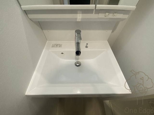 J-BRIGHT UMEDA KITAの洗面所