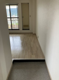 【玄関】 | プラザハピネス高安