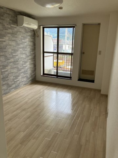 【居間・リビング】 | プラザハピネス高安