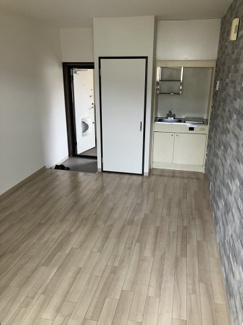 【居間・リビング】 | プラザハピネス高安