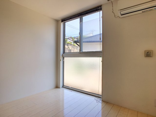 エクリュ赤間の内装