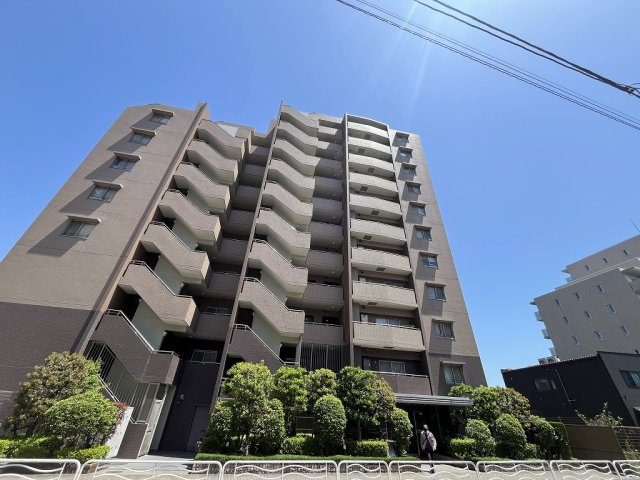 クレストフォルム東京アクアビューの外観