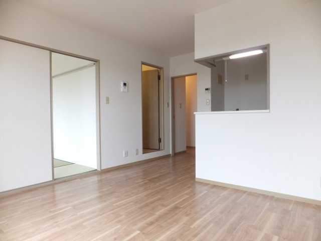 ラ・ヴェルドミールの居間・リビング