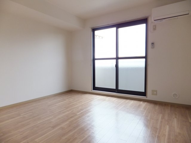 ラ・ヴェルドミールの居間・リビング