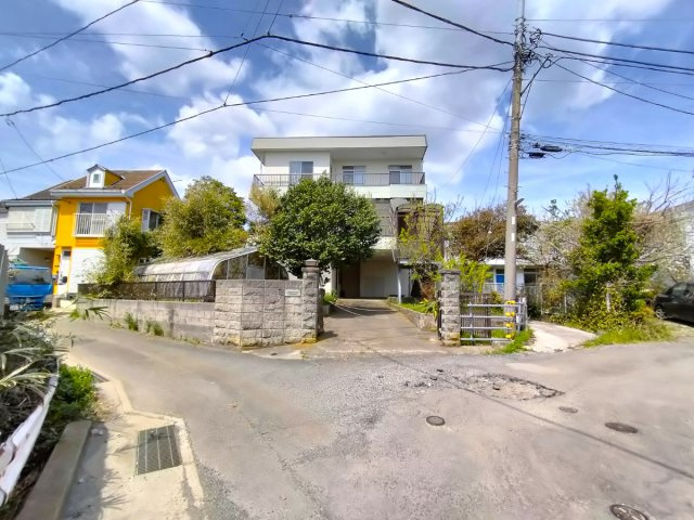 海見え！現況古家から西側に富士山・江ノ島・南側にマリーナの外観|陽当良好