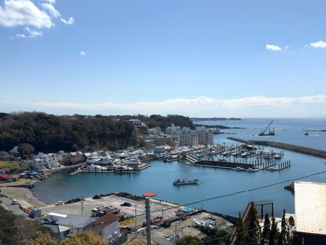 海見え！現況古家から西側に富士山・江ノ島・南側にマリーナの展望|現建物屋上からの展望