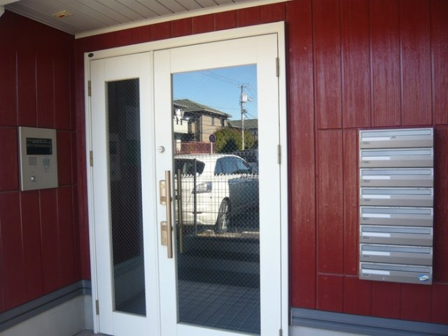 リュネットMのエントランス