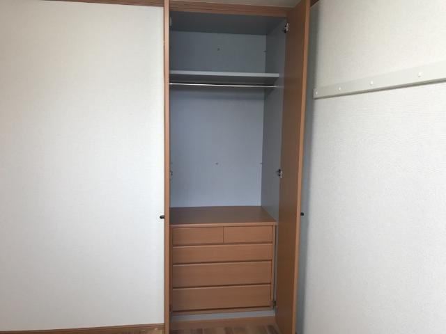 ソレイユの収納|洋室クローゼット