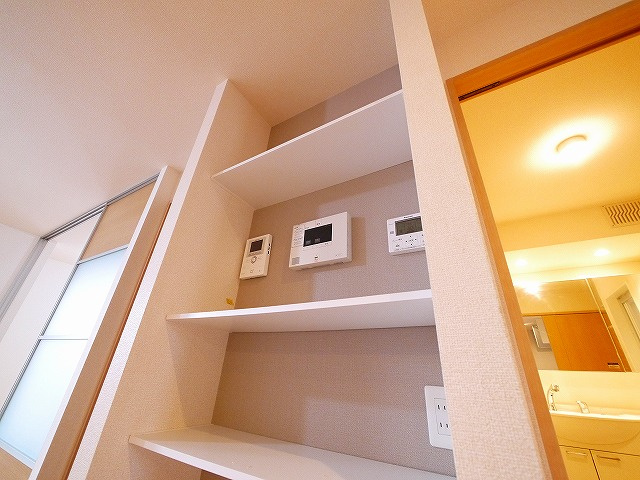 ラルーチェⅡのバルコニー|バルコニーからの眺めを楽しみながら食事をしませんか