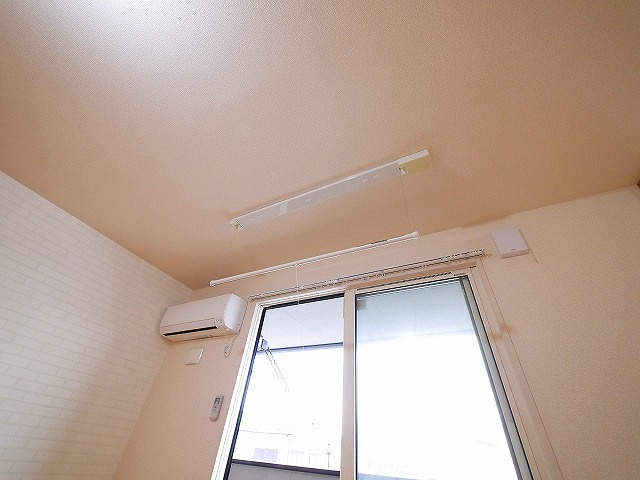 ラルーチェⅡの設備|室内物干しです