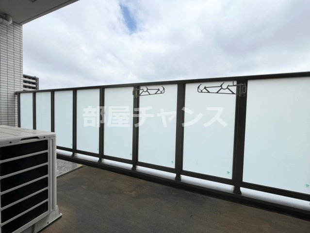 プレサンス上前津グレースのバルコニー