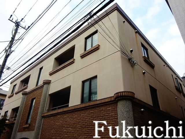 ヒーローズ上目黒の外観