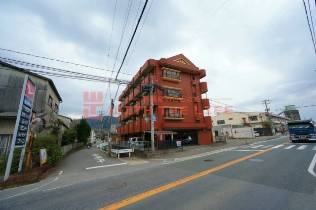 コーポラス坂井【キャッシュバック対象物件】のロビー