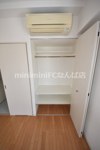 アーデンタワー立売堀の収納|たっぷりとした収納スペースです
