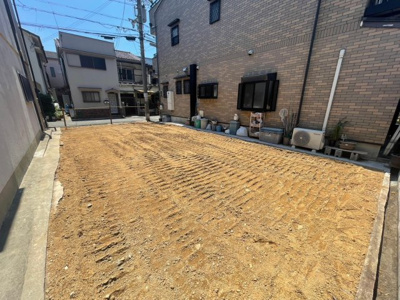 【前面道路含む現地写真】 | 条南小・建築条件なし・更地渡し・土地23坪・泉大津市条南町 | 前面道路含む現地写真です