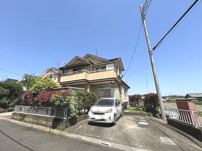 上里町金久保　中古799の前面道路含む現地写真
