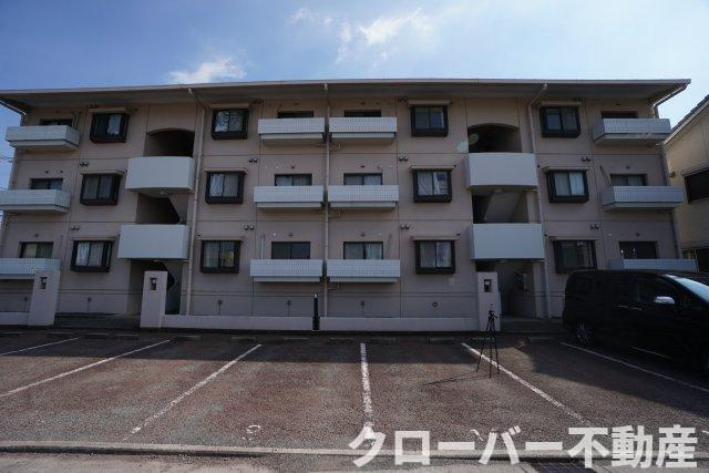 山崎マンションの駐車場