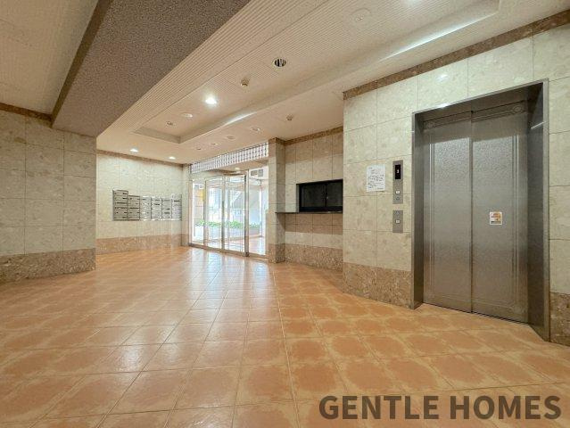 ペルル南福岡のエントランス