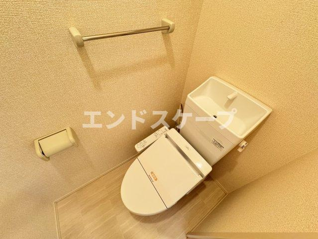 フォンテーヌ　Ａのトイレ|高崎、前橋、伊勢崎エリアのお部屋探しはエンドスケープまで！お客様の理想お聞かせ下さい♪