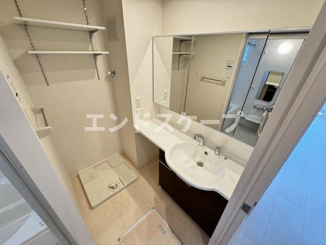 フォンテーヌ　Ａの洗面所|高崎、前橋、伊勢崎エリアのお部屋探しはエンドスケープまで！お客様の理想お聞かせ下さい♪