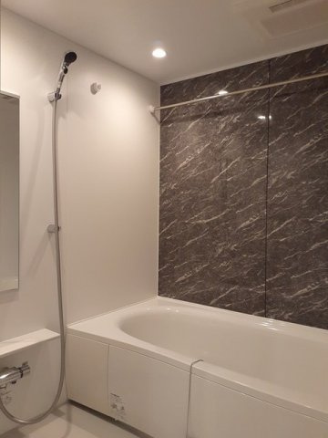 アペ・伊奈の浴室