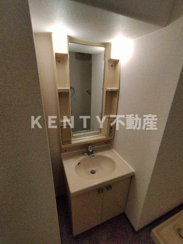 【独立洗面台】 | エンゼルハイム梅屋敷第２ | 朝の支度にも助かる、独立の洗髪洗面化粧台