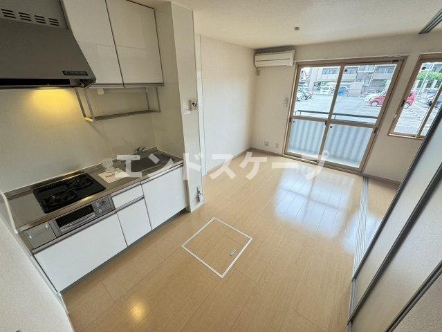 エスポワール　Ａのロビー|高崎、前橋、伊勢崎エリアのお部屋探しはエンドスケープまで！お客様の理想お聞かせ下さい♪