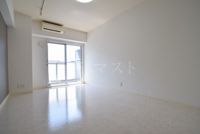 カーサリック同心の内装