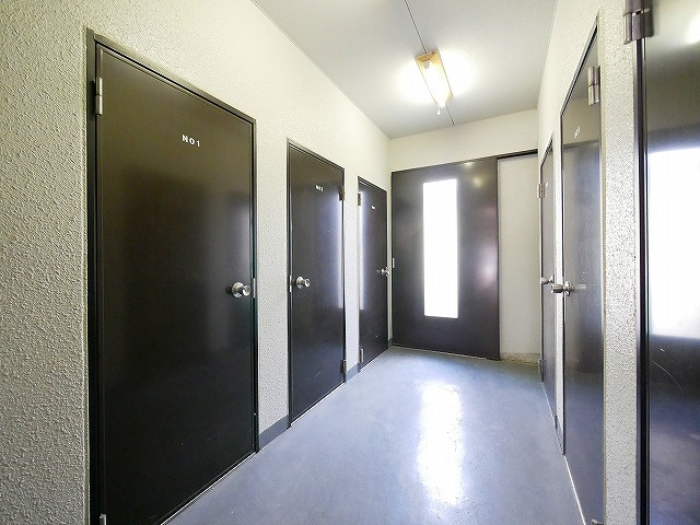 エスポワール学園前Ⅱのその他共用部分|トランクルーム