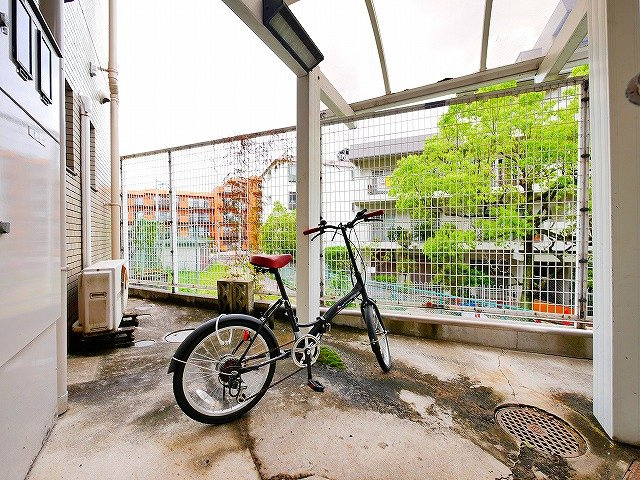 エスポワール学園前Ⅱのその他共用部分|自転車置き場