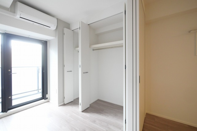 レジュールアッシュ谷町四丁目グランクラスの収納