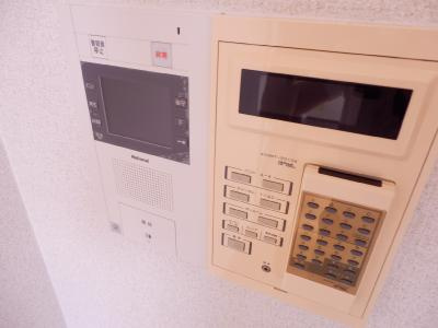 ライオンズマンション四条堀川の内装|廊下収納