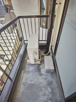 【バルコニー】 | 西口マンション | バルコニーからの眺めを楽しみながら食事をしませんか