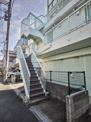 【ロビー】 | 西口マンション | ロビーです