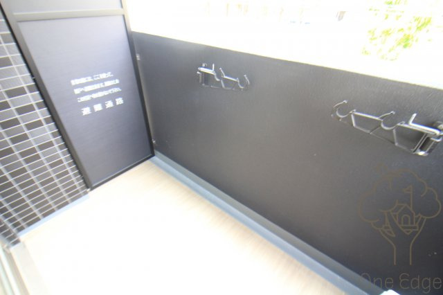 プレサンス西中島南方セレストのバルコニー