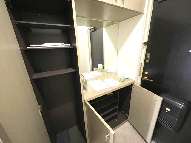 PHOENIX COURT 交野Ⅰの玄関|(参考)同マンション同間取り他部屋の写真