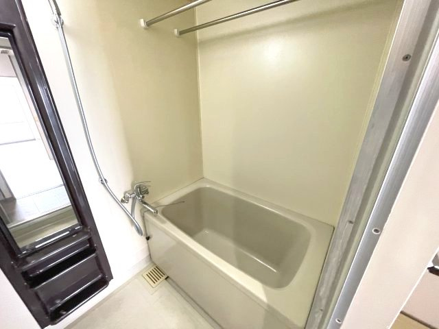 PHOENIX COURT 交野Ⅰの浴室|(参考)同マンション同間取り他部屋の写真