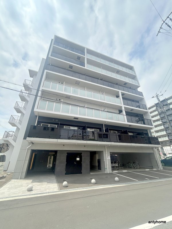 MJC大阪ラフィーネ　仲介手数料無料の外観