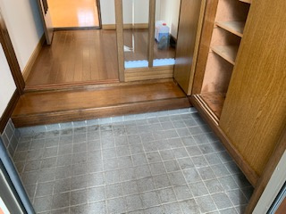 【商談中】網走市鱒浦５丁目平屋の玄関