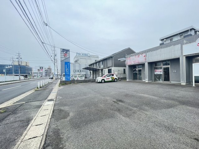 内藤店舗の駐車場