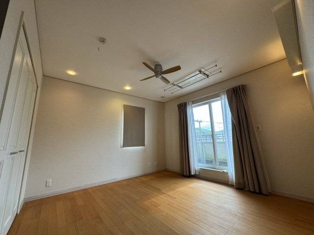 ‐三丁目不動産-　熊谷市中央5丁目の洋室