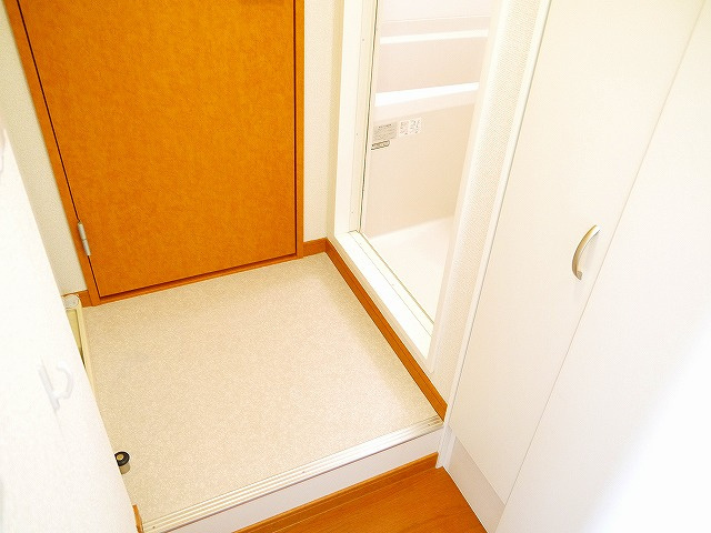 レオパレス伏見Ⅲの内装|脱衣スぺース