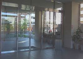 【エントランス】 | ヴューイスト泉ヶ丘