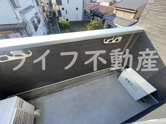 REGALOのバルコニー|広々としたバルコニーです