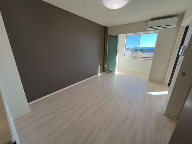 ヴルツェル成東 Ⅱの居間・リビング