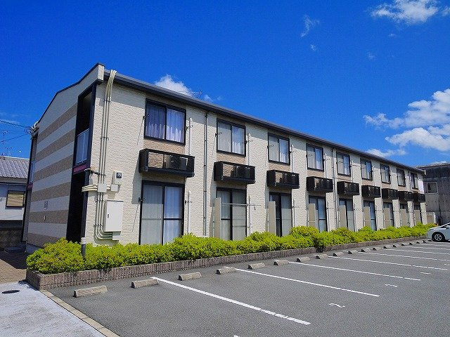 レオパレスゆとり　天理の外観|外観もきれいです