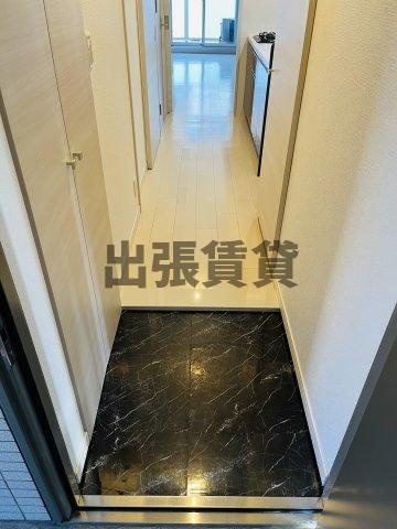 仲介手数料0円！セレニティー名駅の玄関