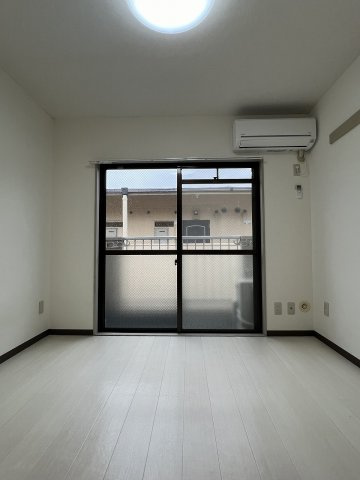 ☆洋室6.0帖☆