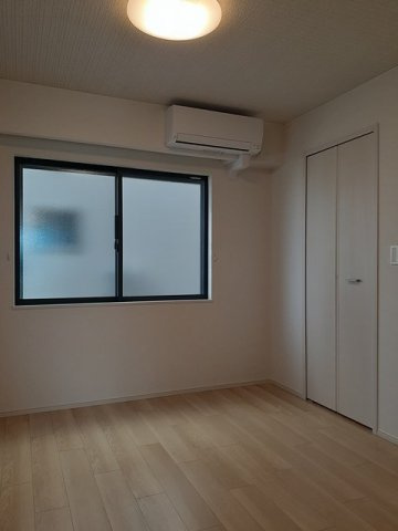 サンシャイン　フラワーの内装
